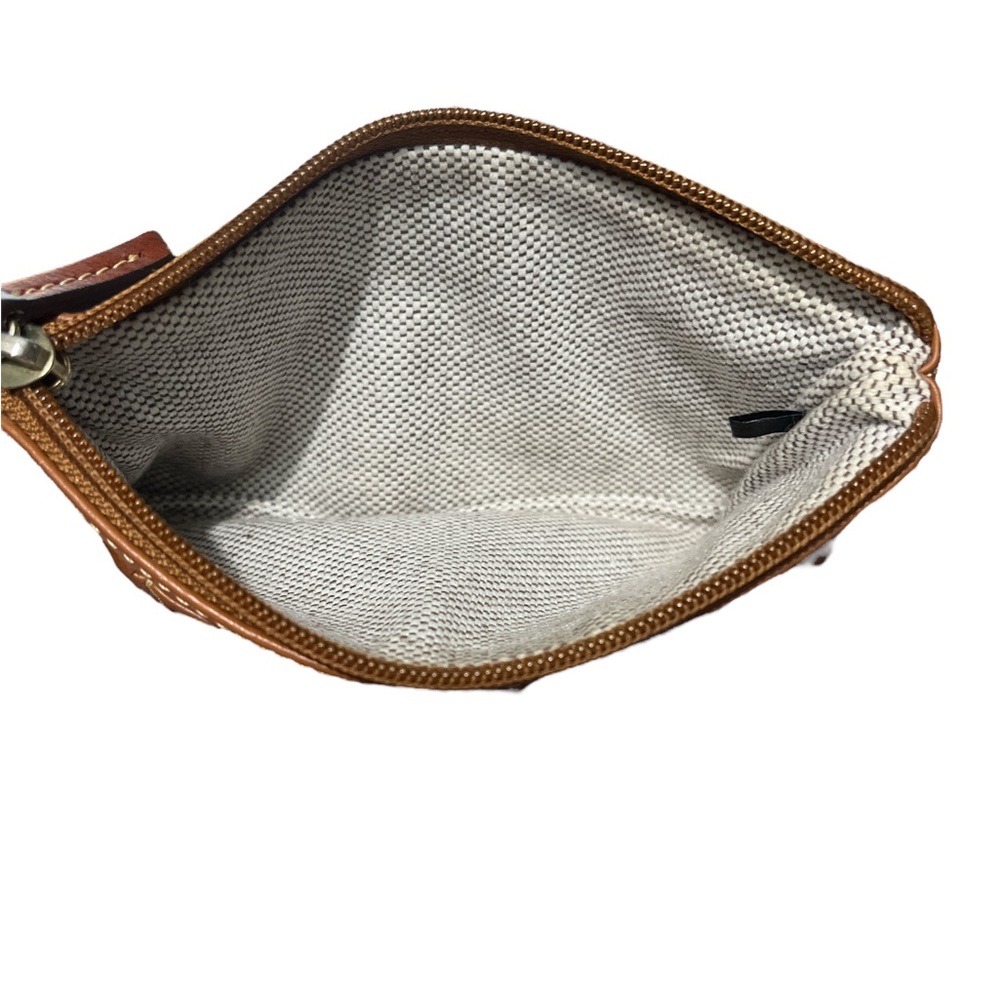 DOONEY AND BOURKE CLUTCH in Brown Leather - 7” X 4” Excellent Condition !! - Picture 5 of 6
